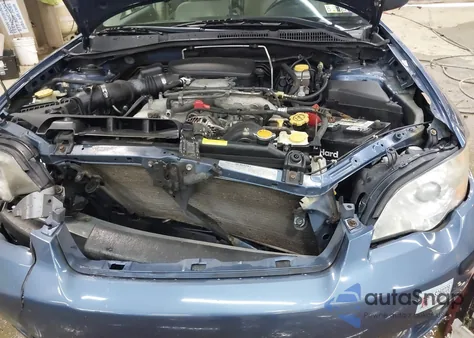 2007 Subaru Legacy 2.5I из США, поврежденный, VIN 4S3BL616677210027